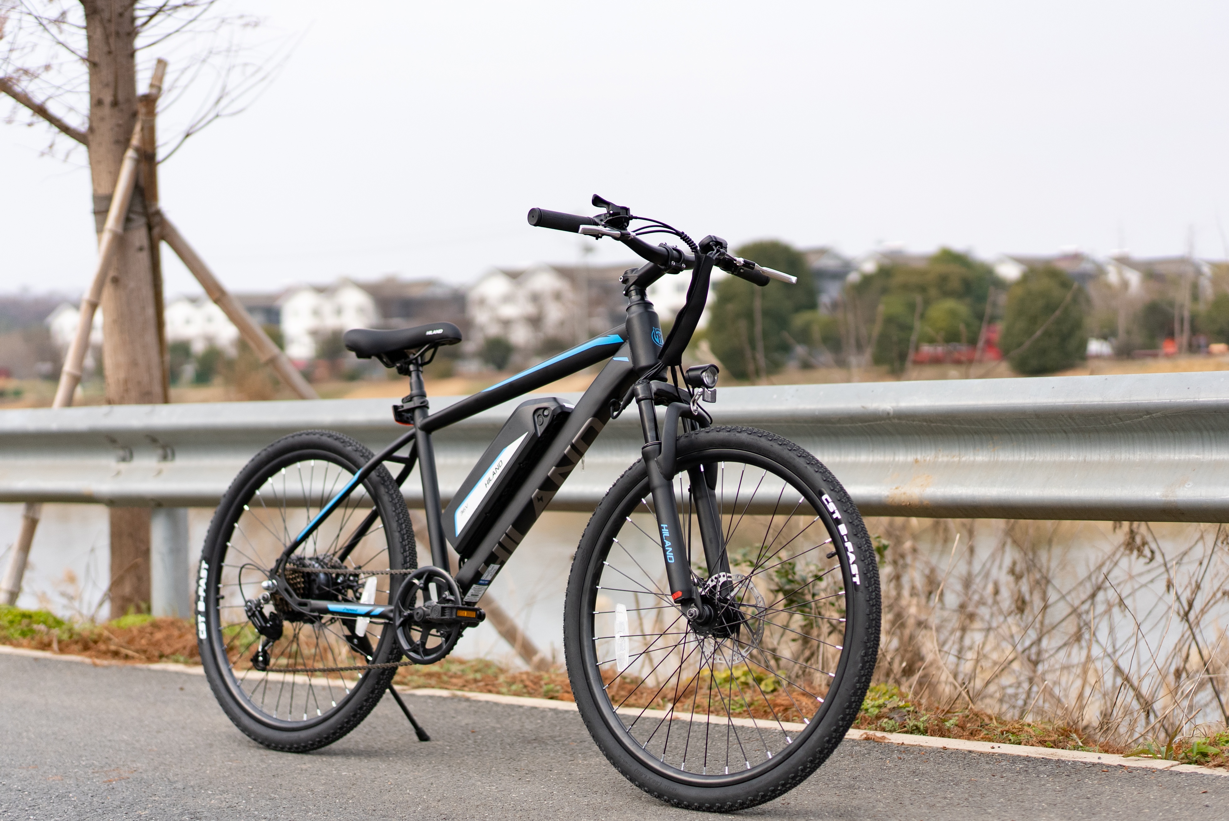 Amazon | HILAND 26インチ マウンテンバイク アシストモデル 最大走行